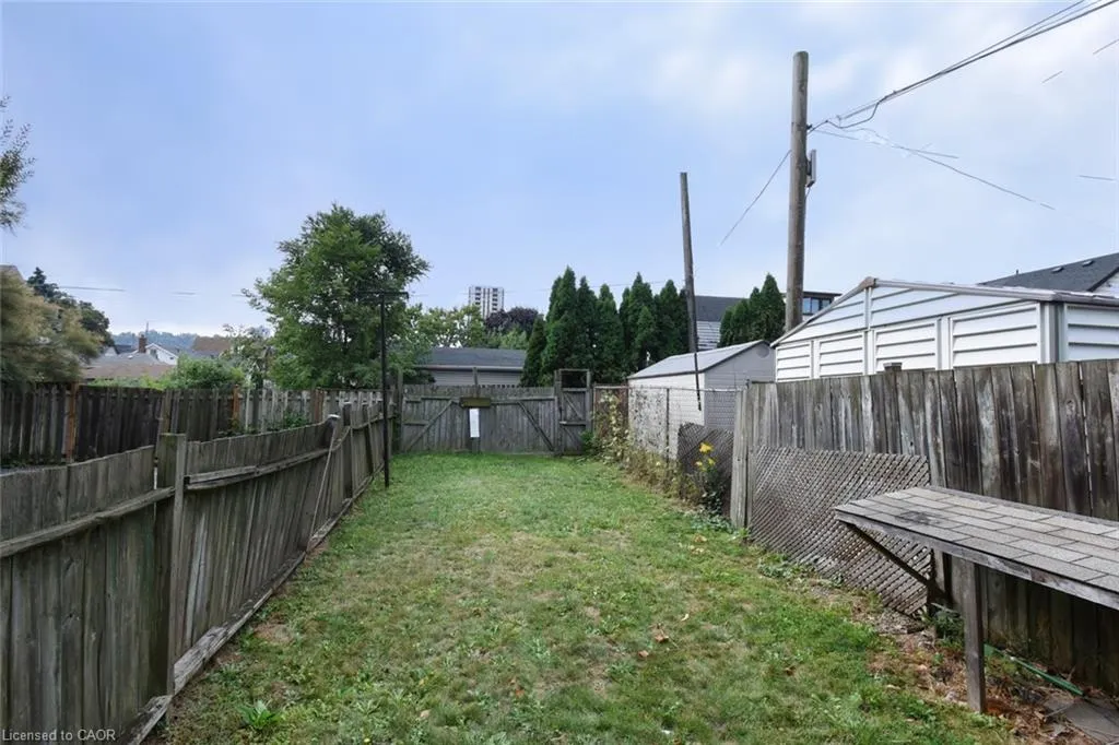 122 Evans Street