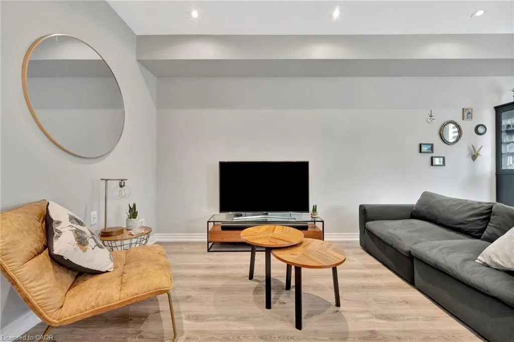10 Birmingham Drive, #117