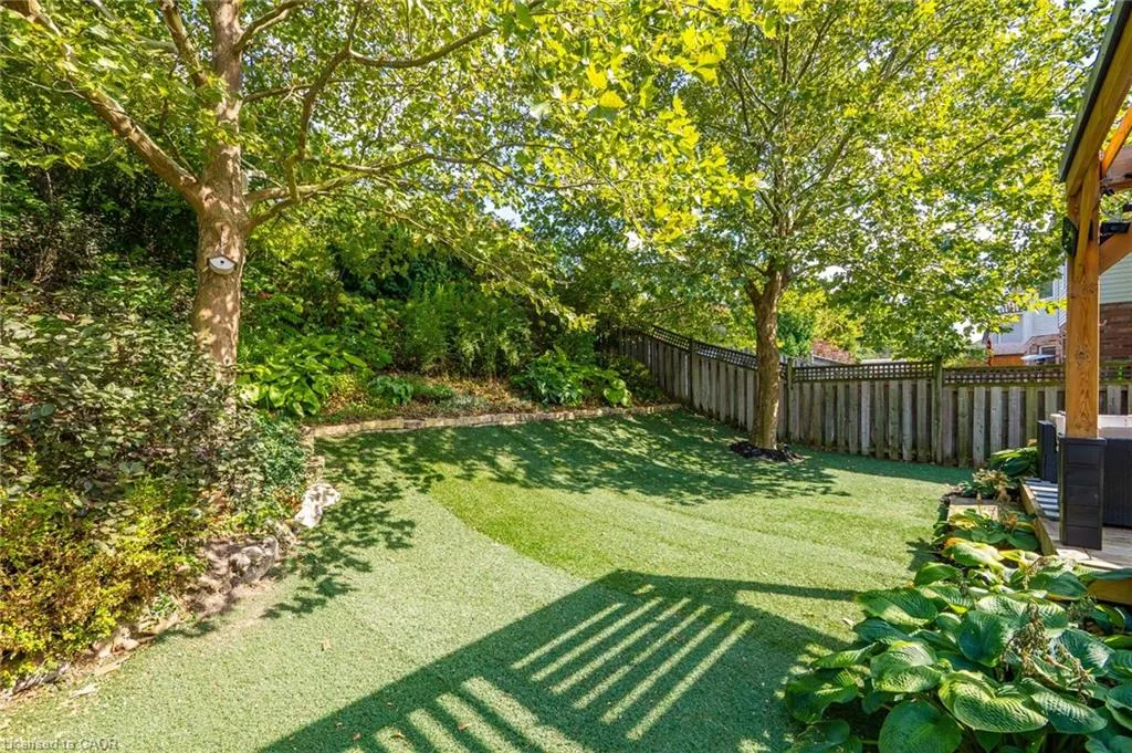 80 Skipton Crescent