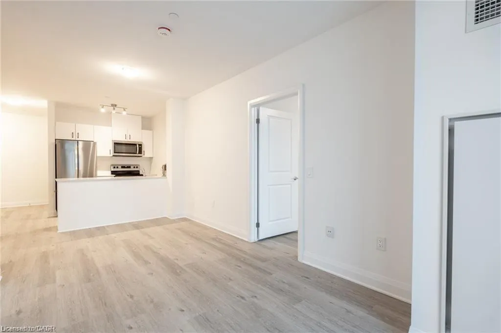1936 Rymal Road E, #512