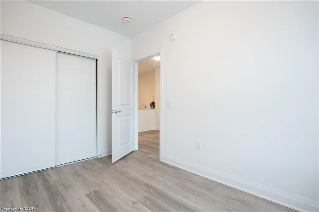1936 Rymal Road E, #512
