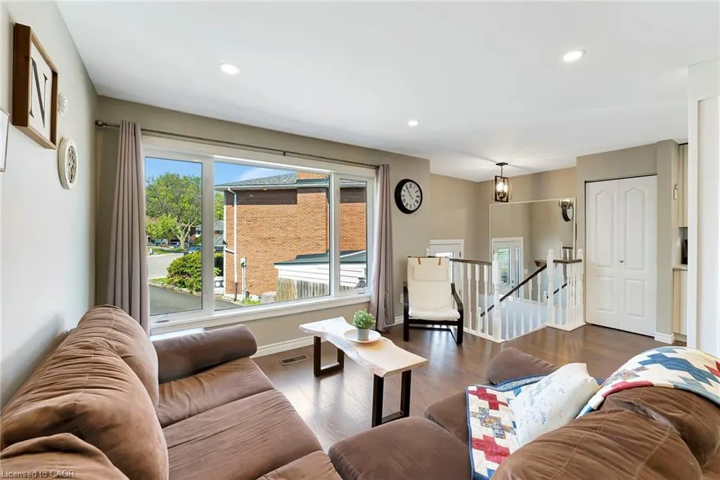 41 Yeoville Court