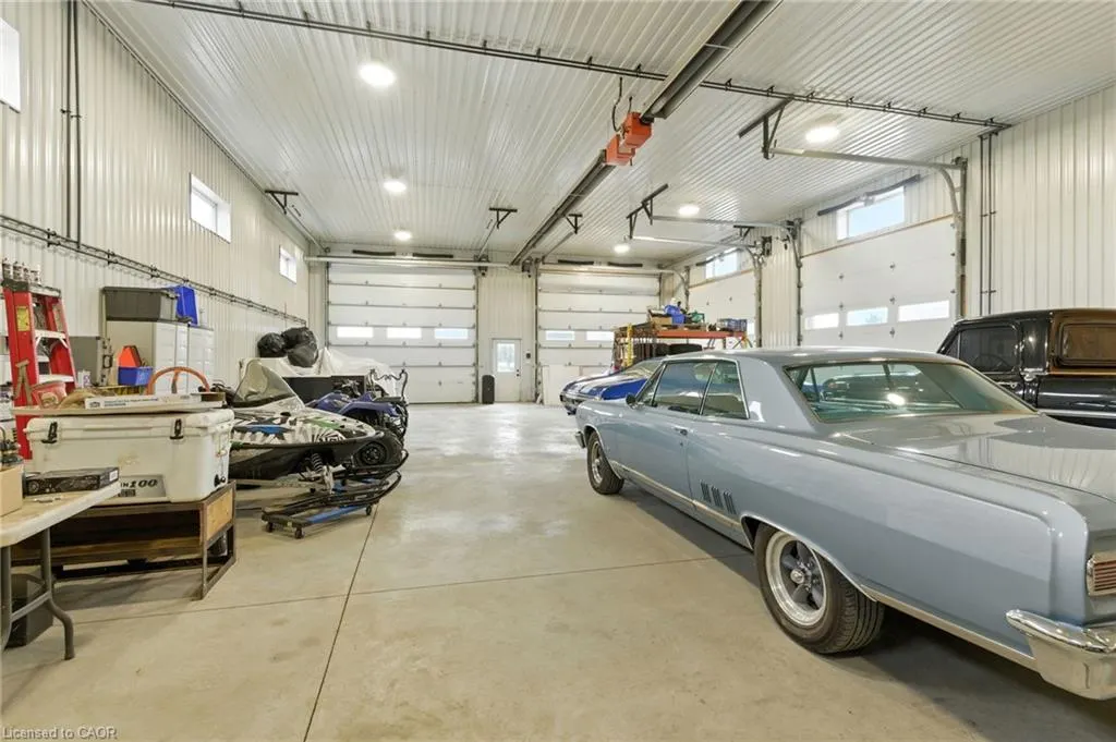 437 6th Concession Road E