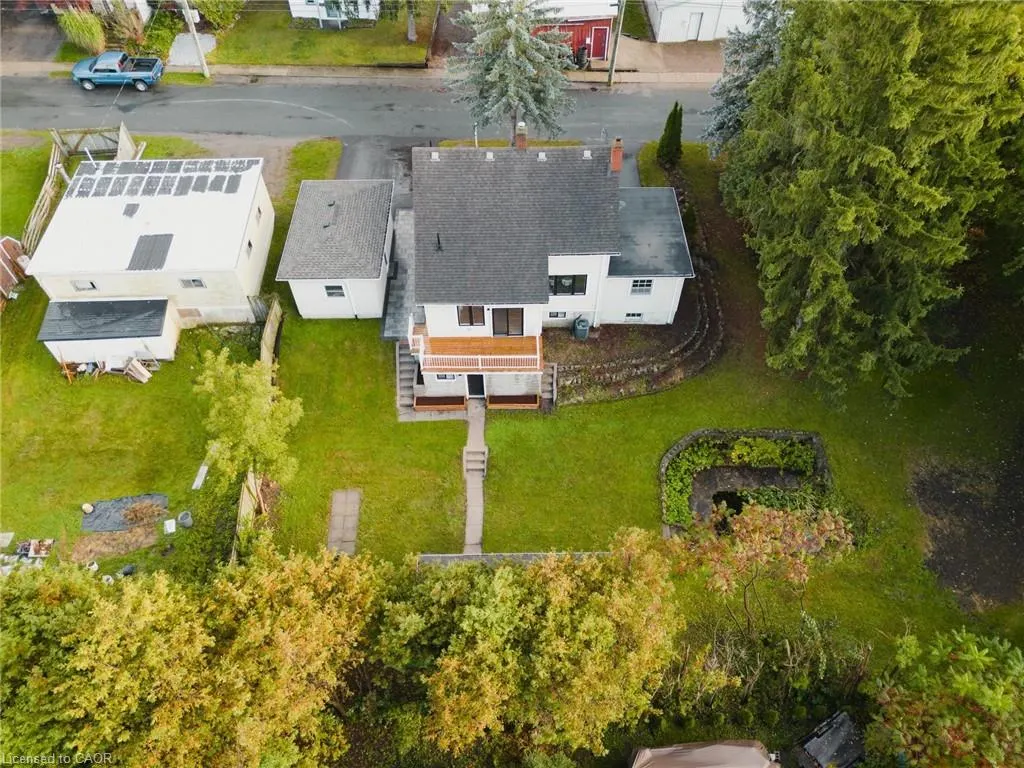 12 Scheifele Place