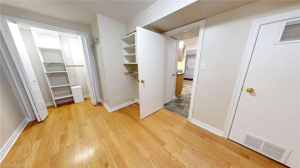 119 Main Street W, #B