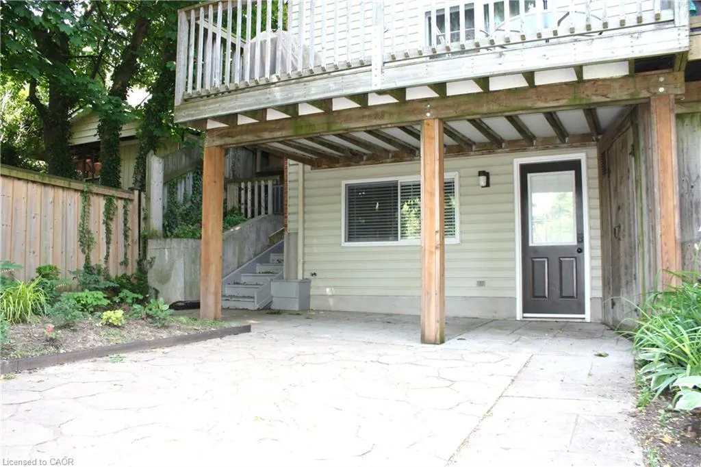119 Main Street W, #B