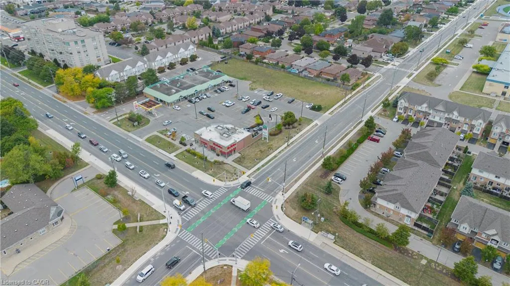 521 Hwy 8, #105