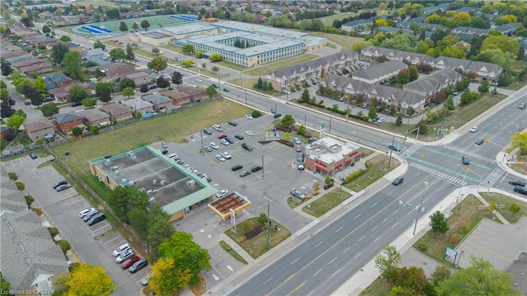 521 Hwy 8, #105