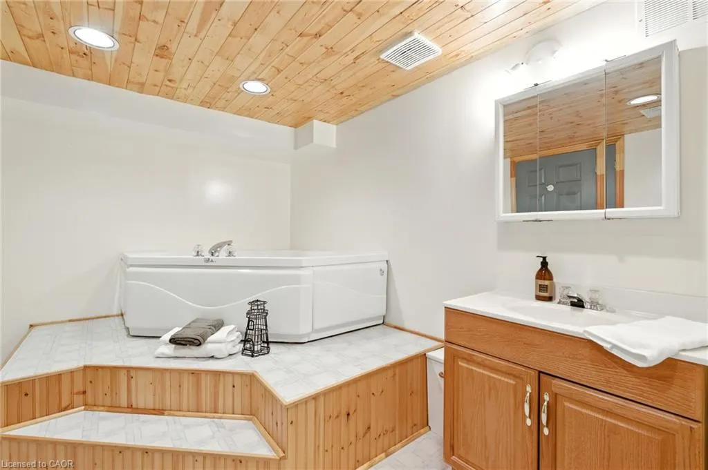 123 Moxley Drive