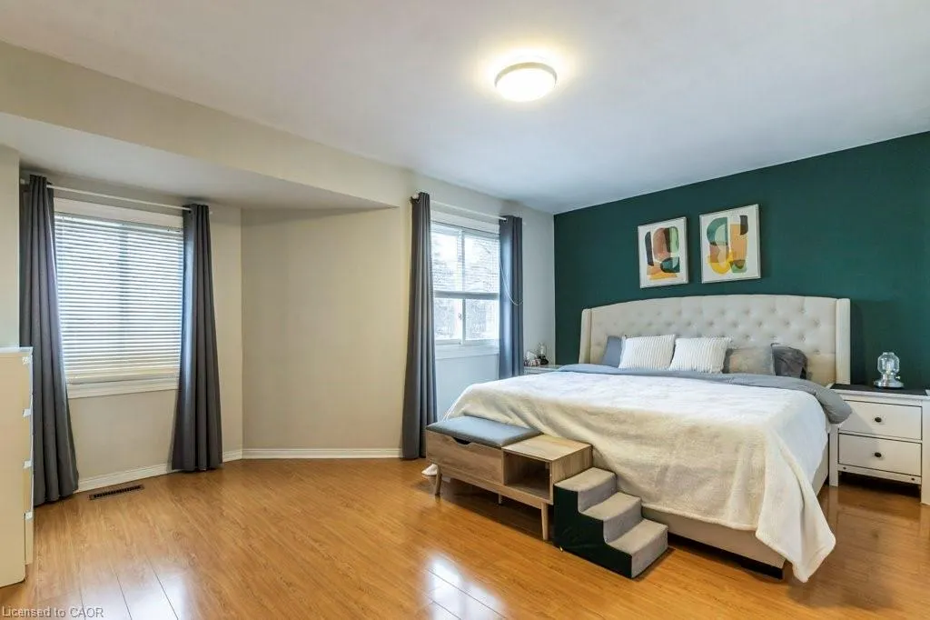 26 Moss Boulevard, #77