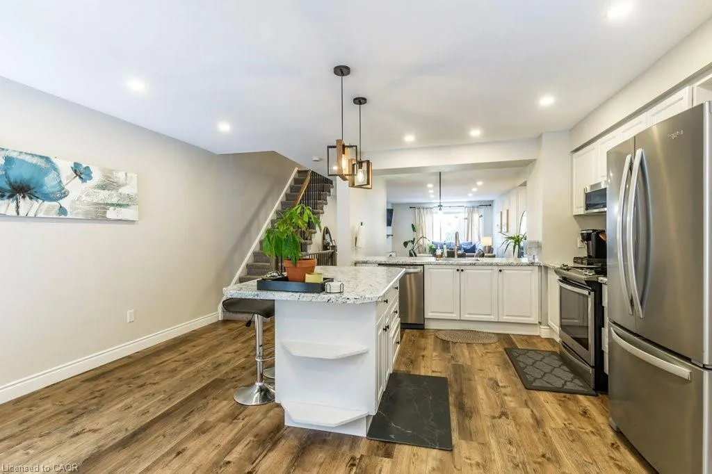 26 Moss Boulevard, #77