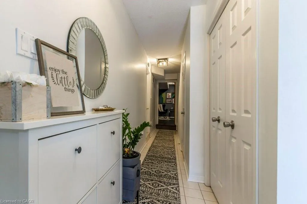 26 Moss Boulevard, #77