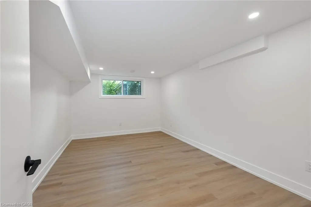 162 Stone Church Road E