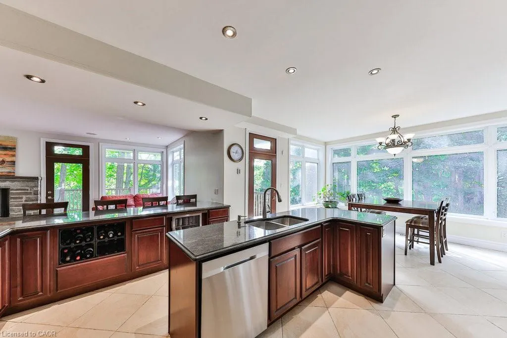 1200 Bronte Road