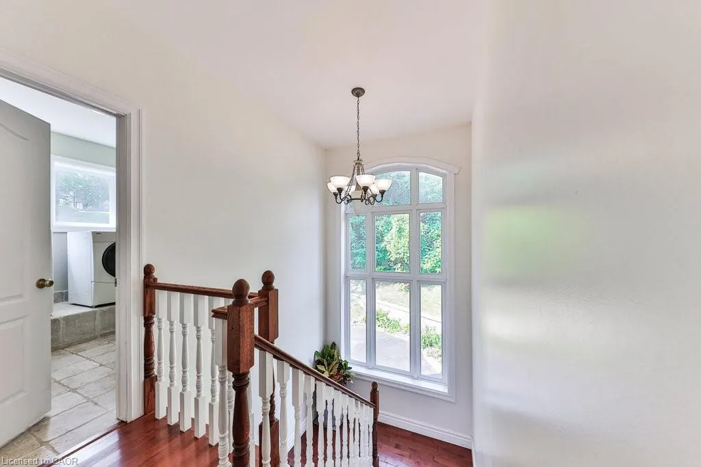 1200 Bronte Road