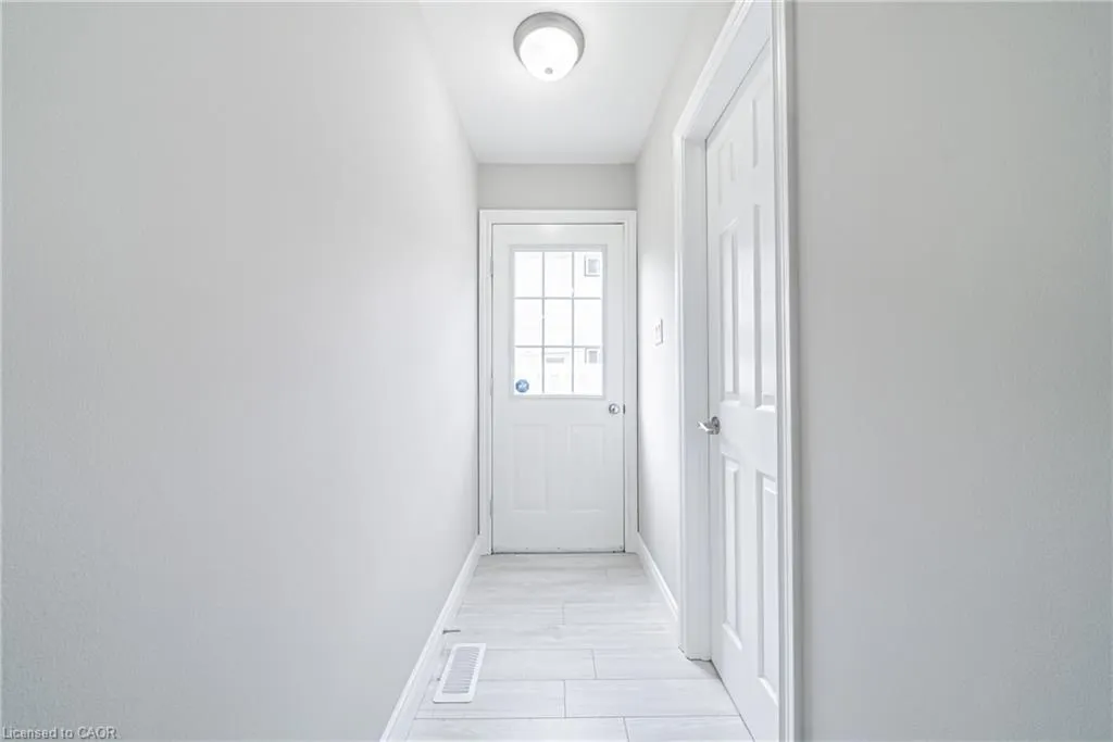 12 Quinlan Court
