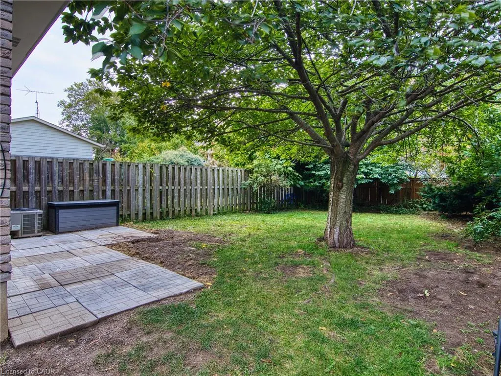 18 Prince Paul Crescent