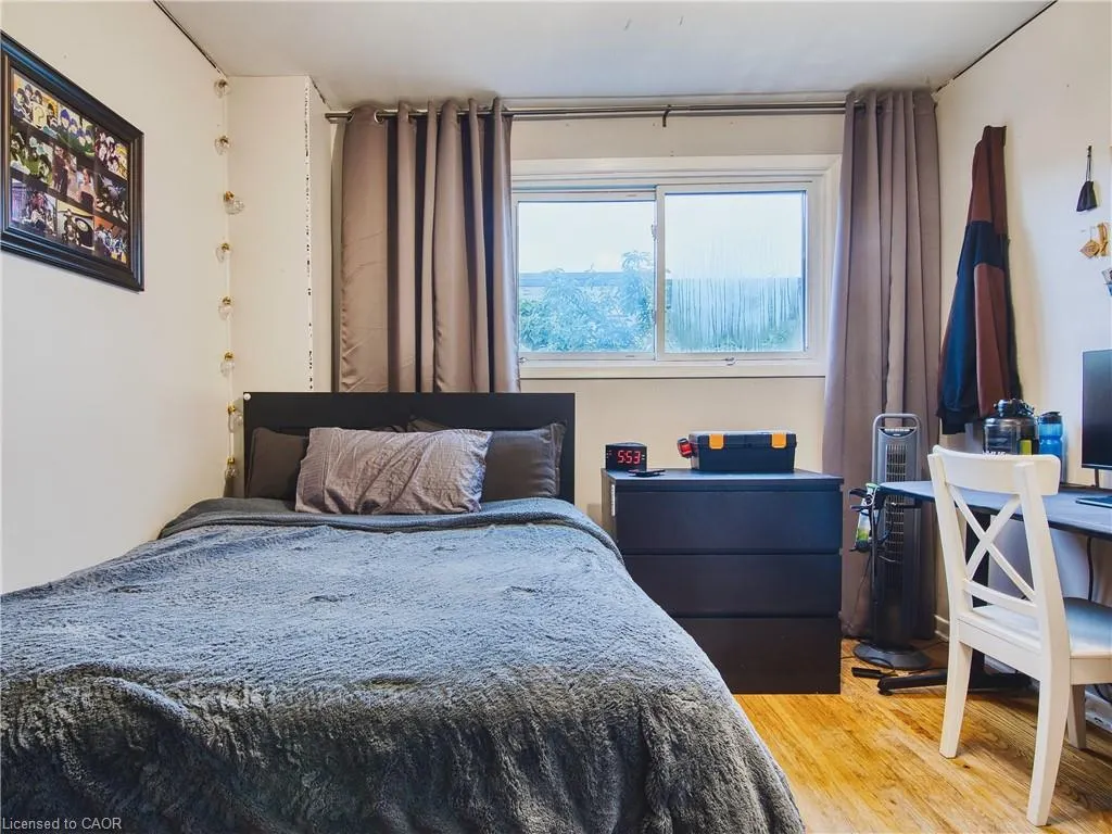18 Prince Paul Crescent