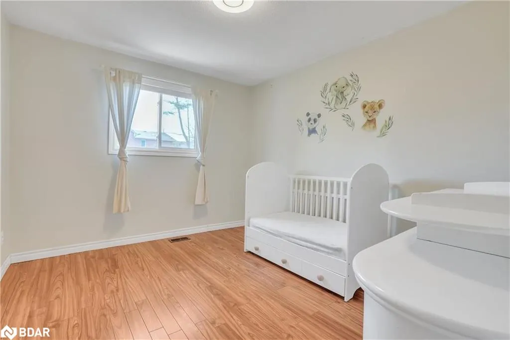 279 Sunnidale Road