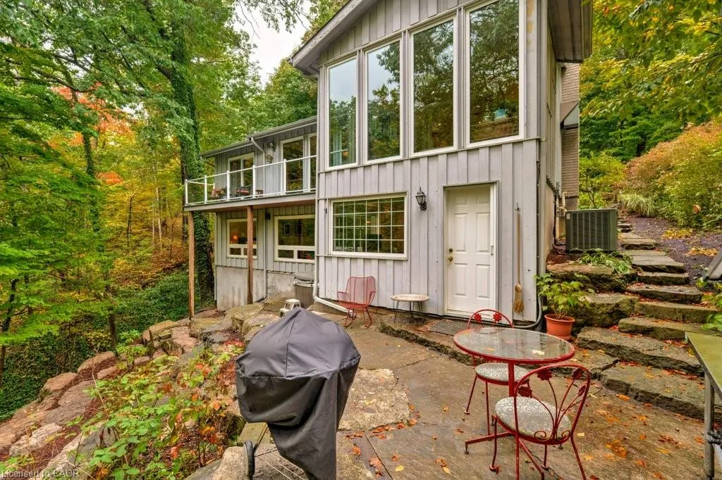 59 Park Road S