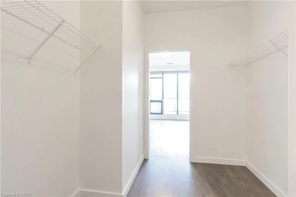 690 King Street W, #108