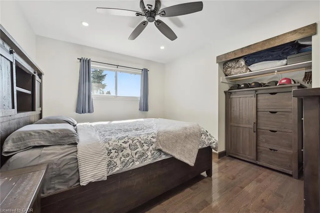 5590 126 Road