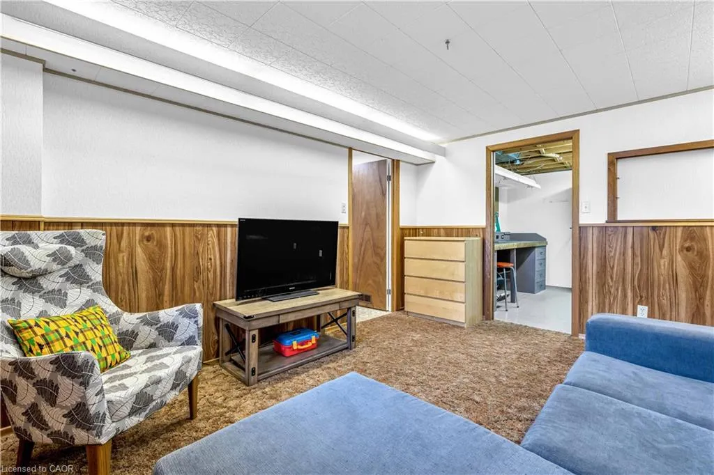 19 Kesselring Drive