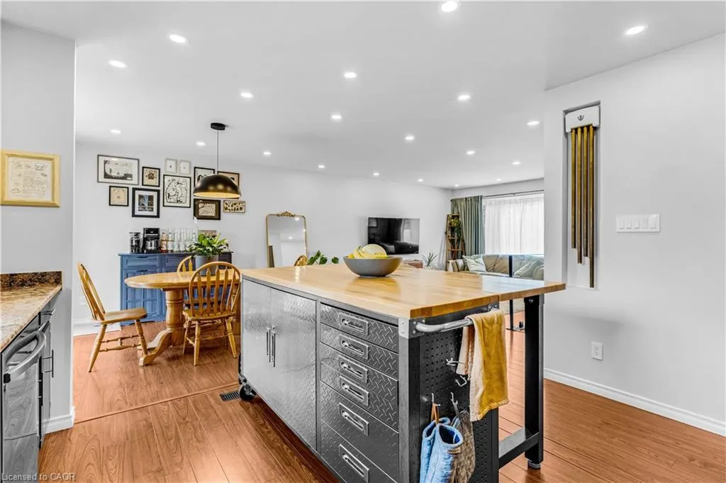 19 Kesselring Drive