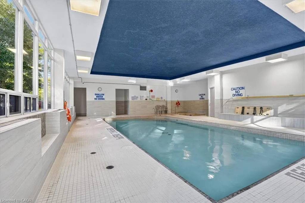 3227 King Street E, #506