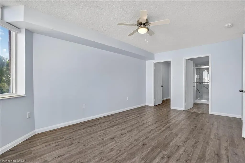 3227 King Street E, #506
