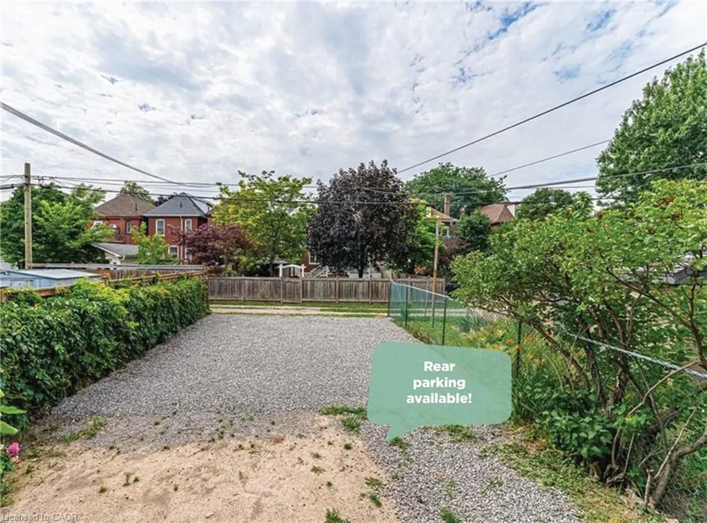 15 Barnesdale Avenue N, #1