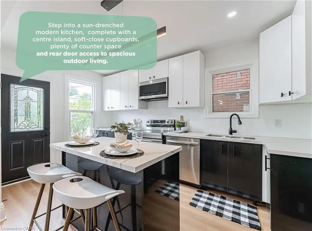 15 Barnesdale Avenue N, #1