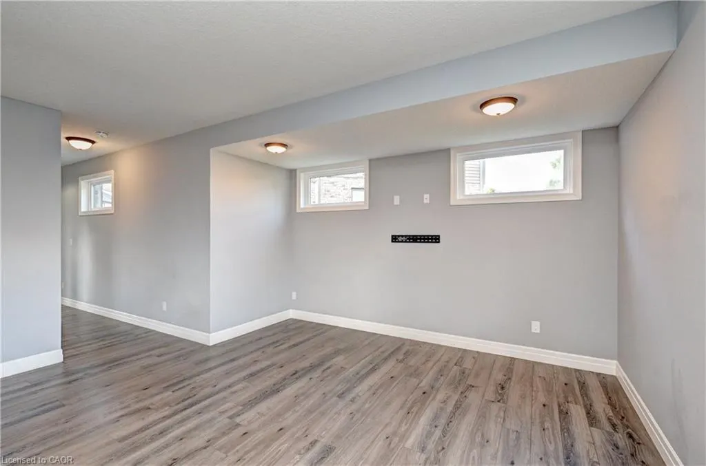 31 Crab Apple Court