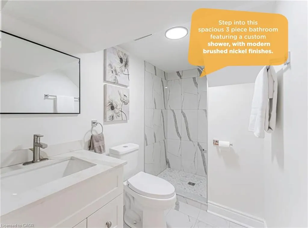 15 Barnsdale Avenue N, #2