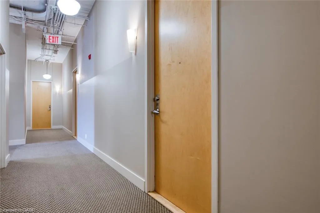 404 King Street W, #212