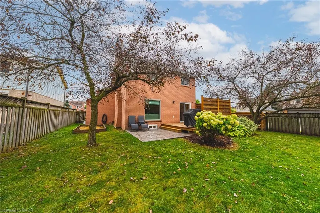 35 Cowan Boulevard
