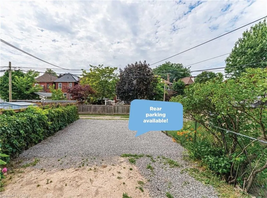 15 Barnesdale Avenue N, #3
