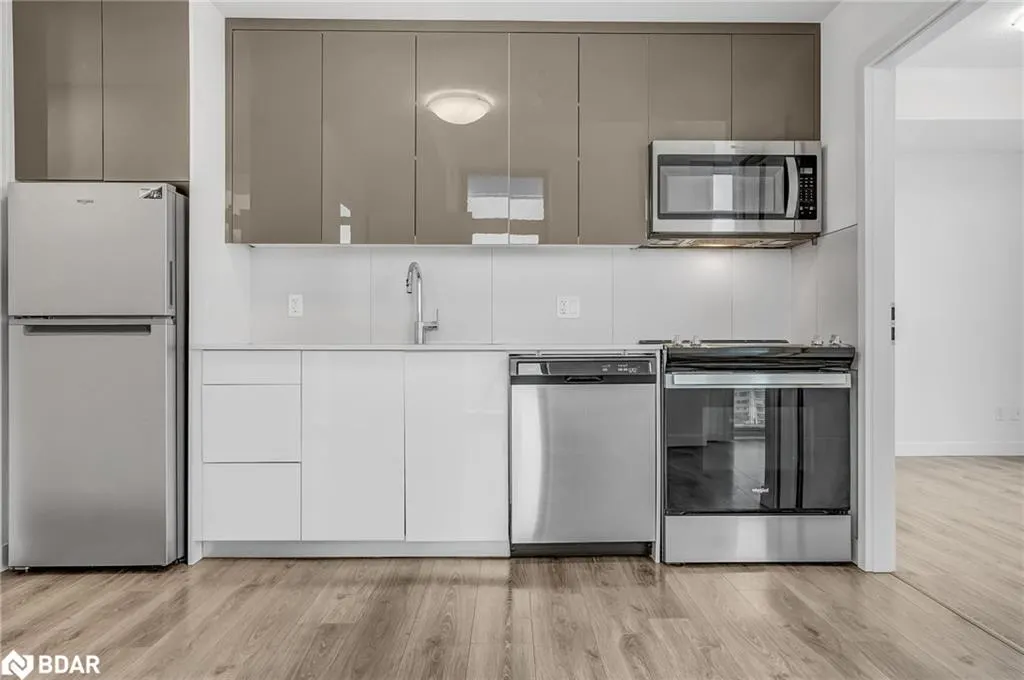 60 Frederick Street, #1409