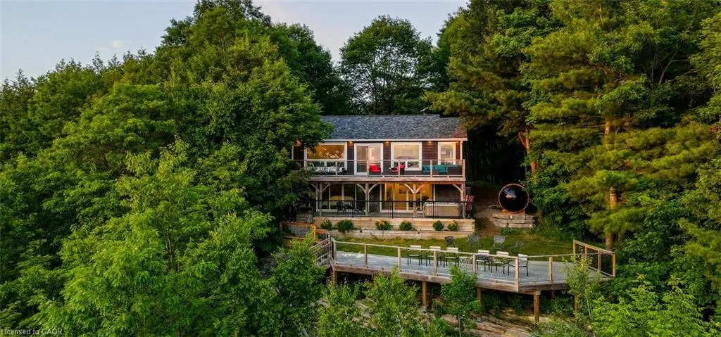 1047 Whyman Road