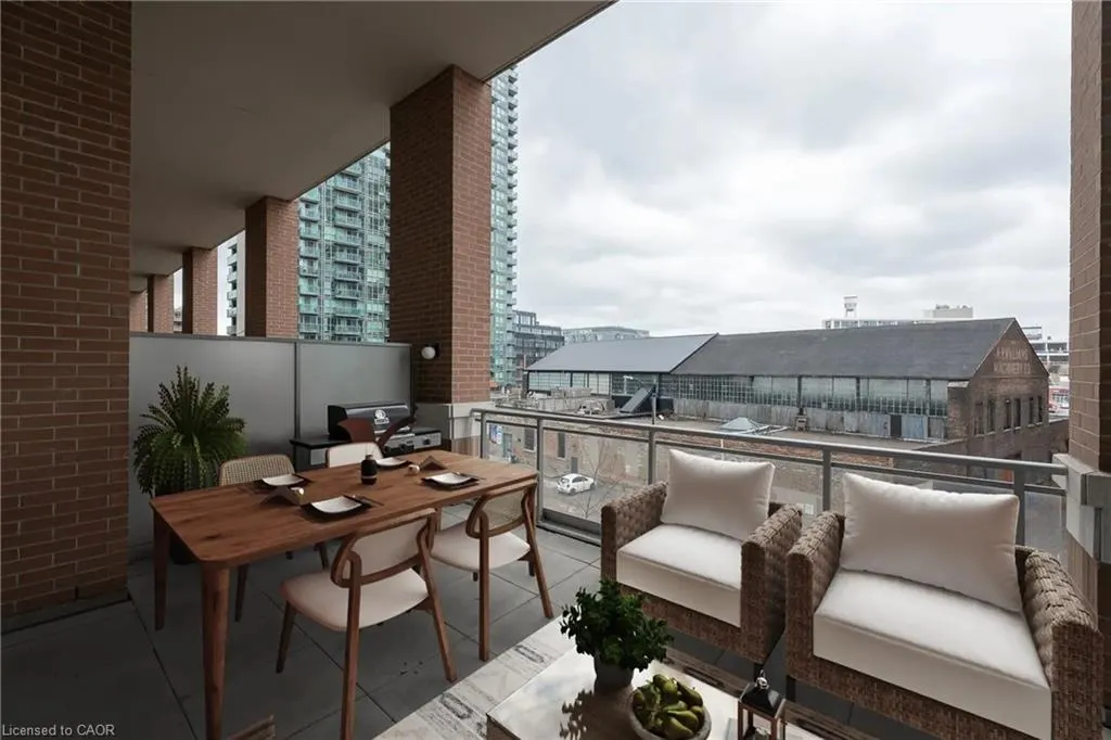 100 Western Battery Road, #216