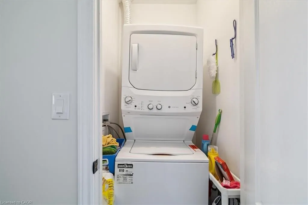 34 Plains Road E, #501