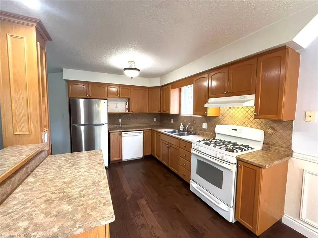 106 Mountain Mint Crescent