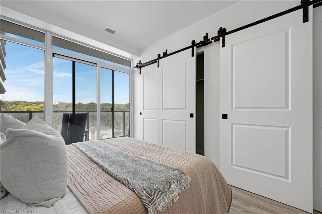 50 Grand Avenue S, #801