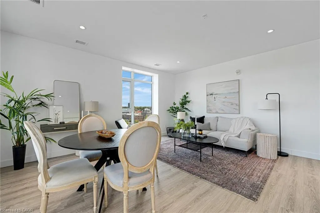 50 Grand Avenue S, #801