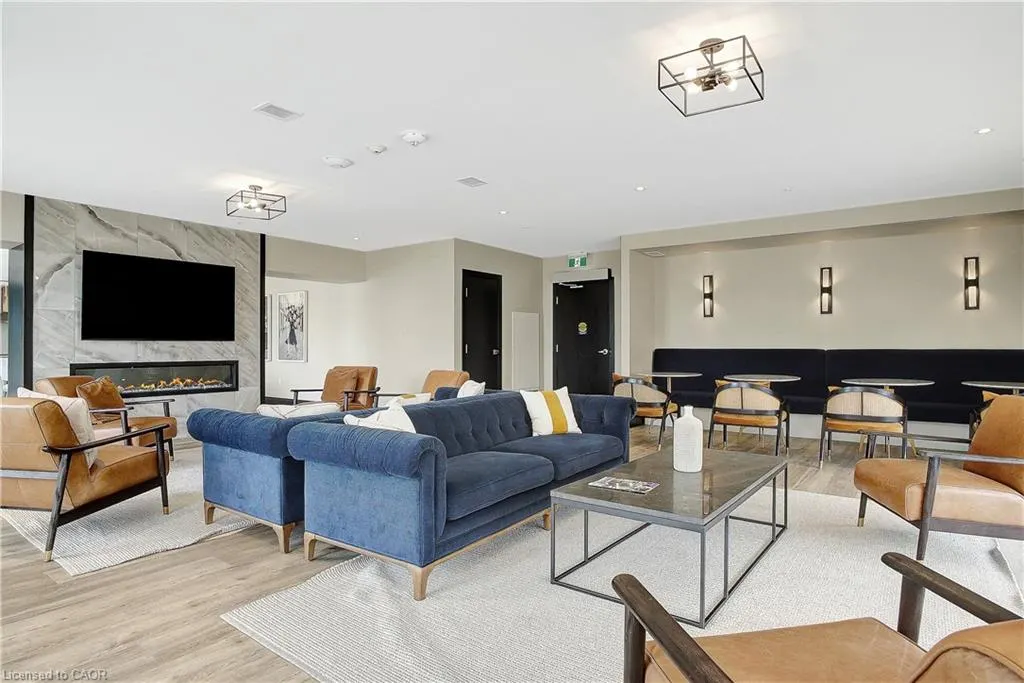 50 Grand Avenue S, #801