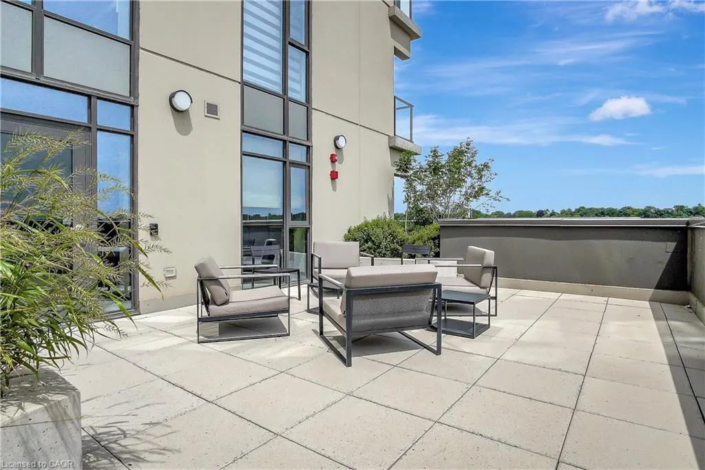 50 Grand Avenue S, #801
