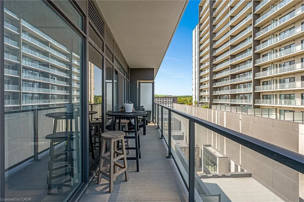 50 Grand Avenue S, #801