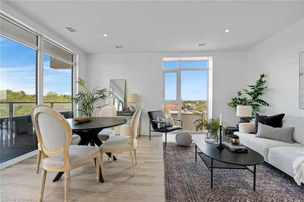 50 Grand Avenue S, #801