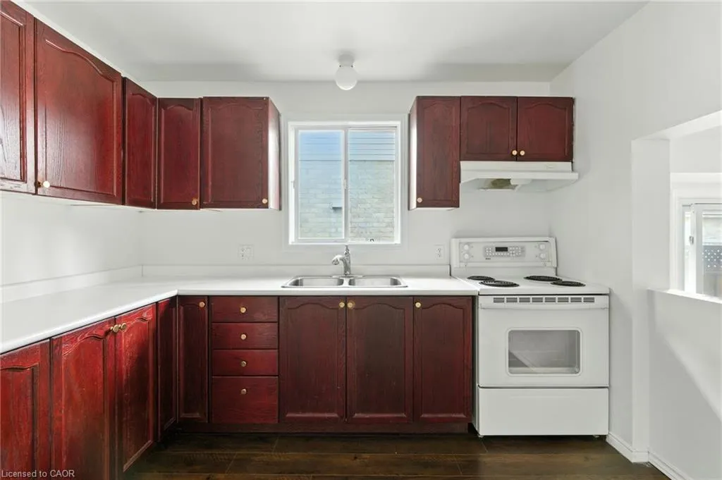 15 Gisele Drive
