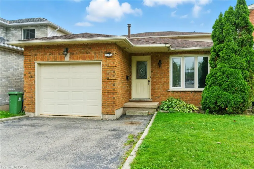 15 Gisele Drive